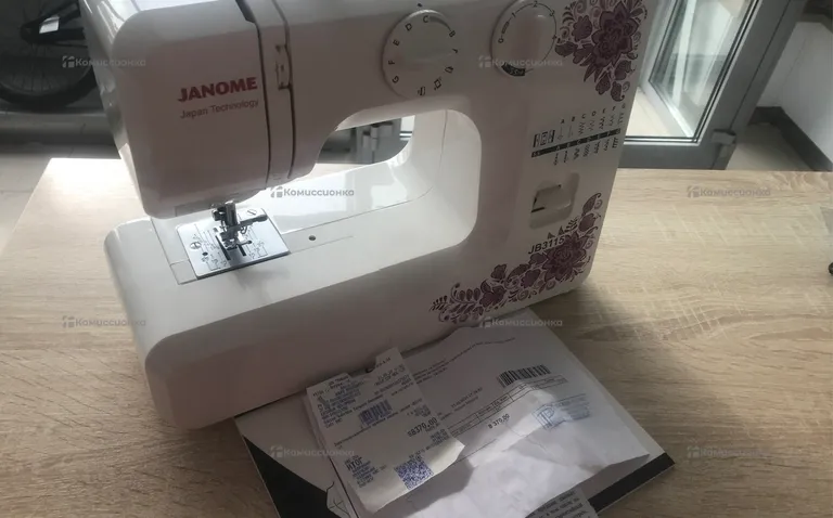 Швейная машина  Janome