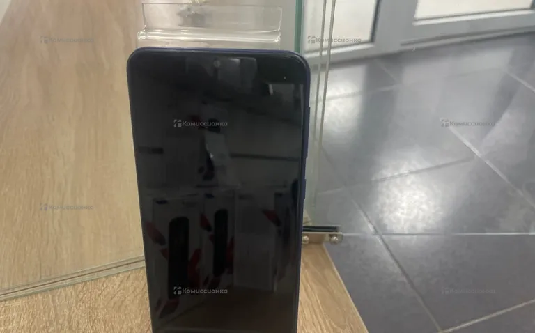 Samsung Galaxy A10 2/32 ГБ