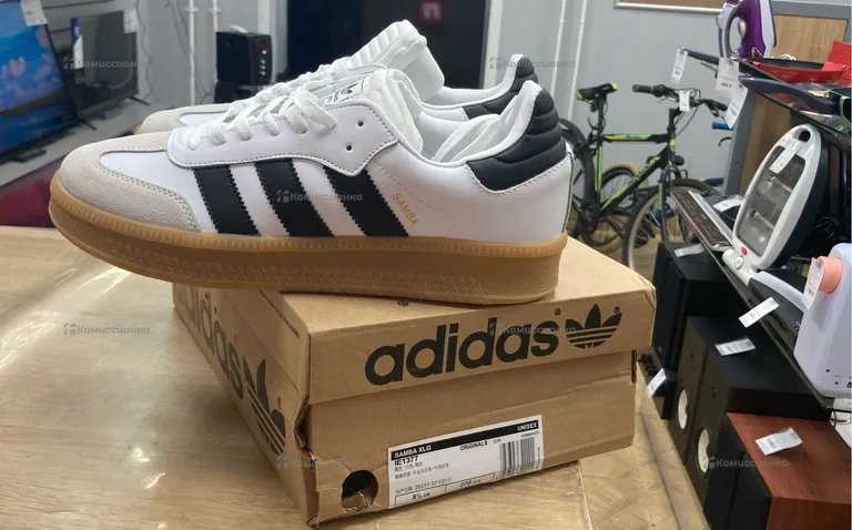 Кроссовки Adidas Samba 44