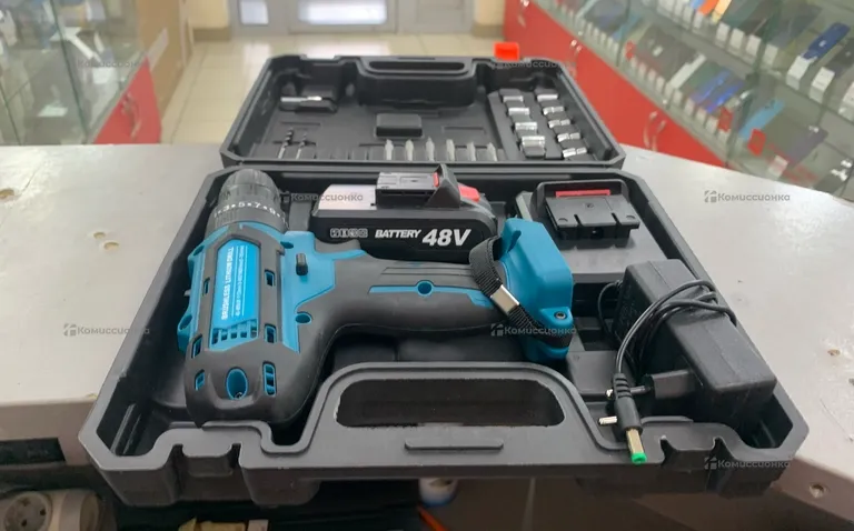 Дрель-шуруповерт Makita 48V реп
