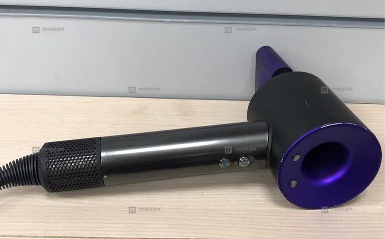 dyson hd03