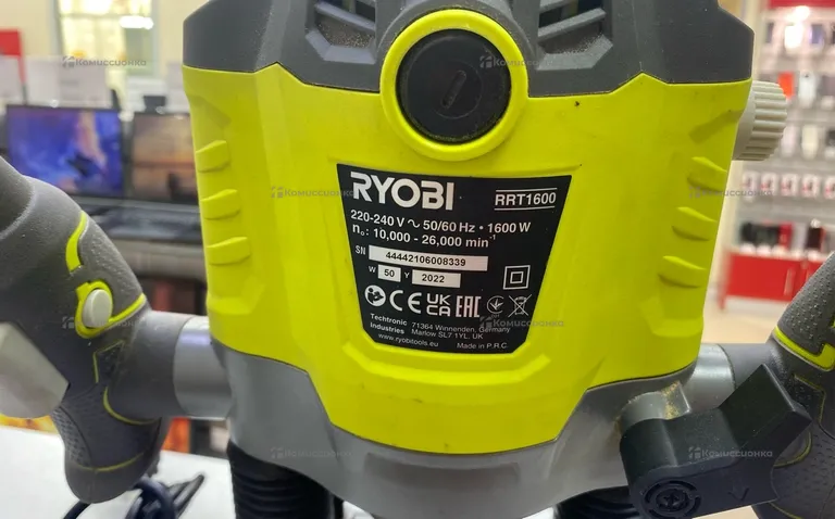 Фрезер Ryobi RRT1600-K