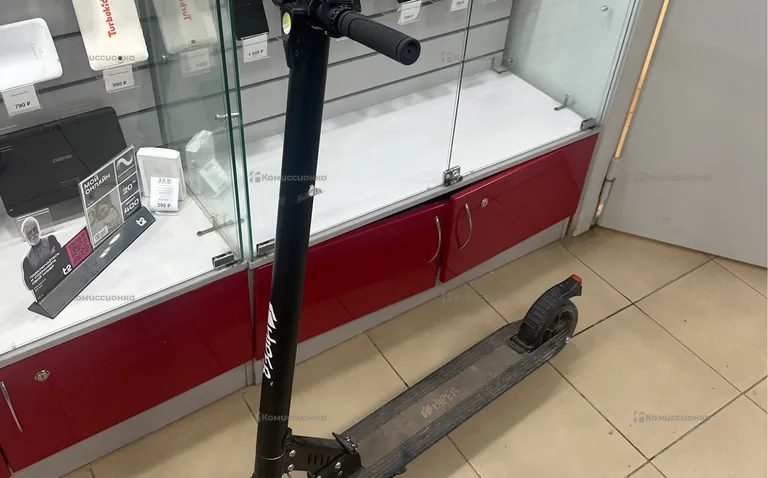 Электросамокат Hiper Stark  DX650
