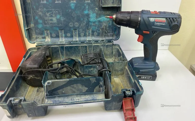 Дрель шуруповерт Bosch GSR 180-Li