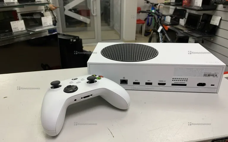 Приставка Xbox Series S 512 ГБ