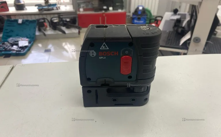 Лазерный уровень Bosch GPL3