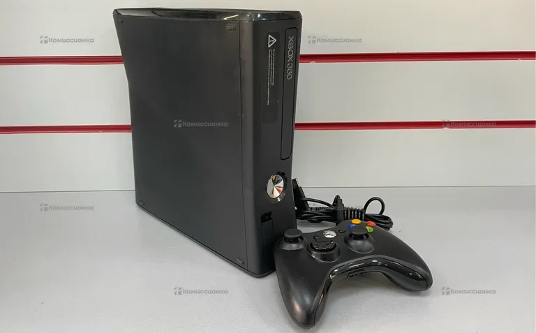 Приставка Xbox 360 250GB