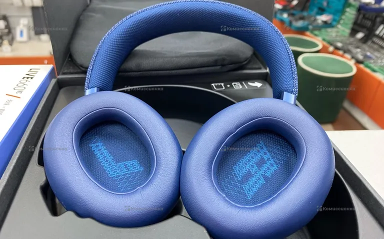 Наушники  jbl live 660nc