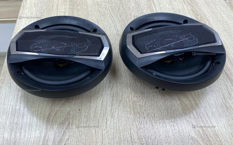Колонки Pioneer 600w