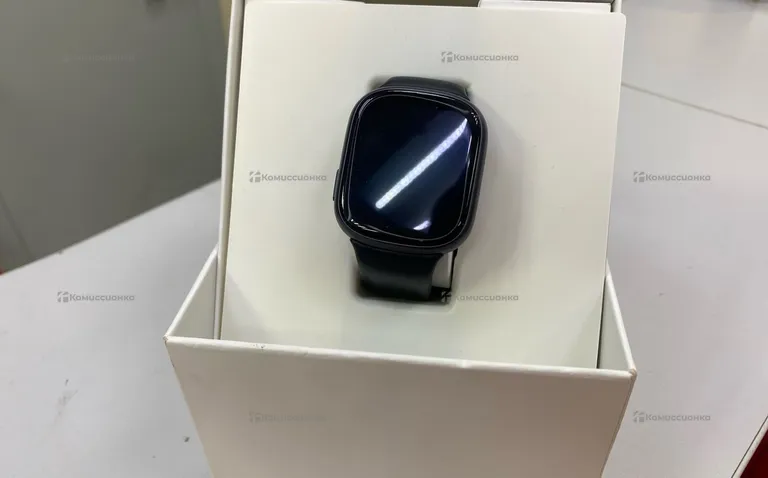 Часы  Honor watch 4