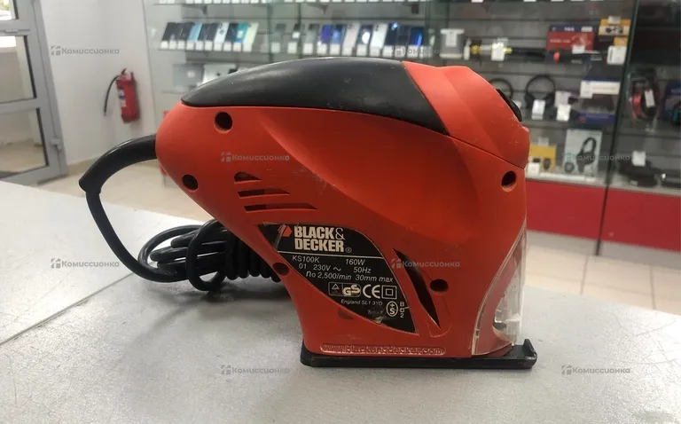 Электролобзик BLACK+DECKER KS100K