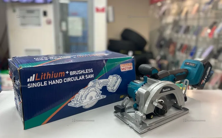 Циркулярная пила Makita HS7000 реплика
