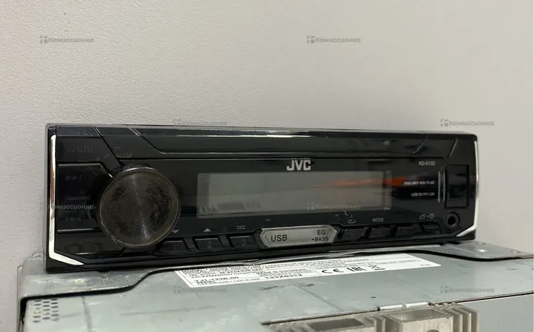 Автомагнитола  JVC