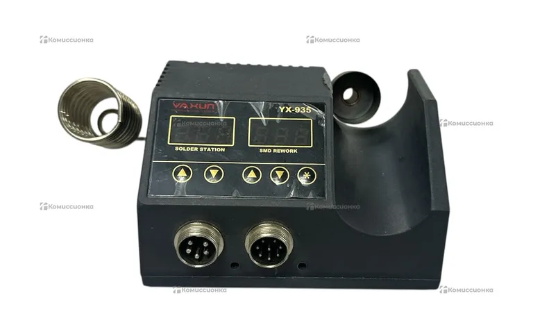 Portable hot air welding table