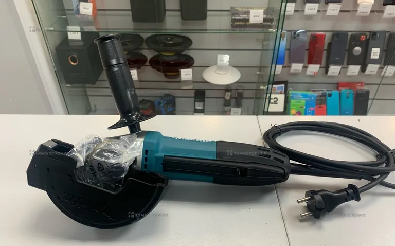 УШМ makita GA5034