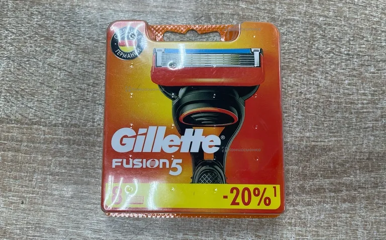Лезвия для бритвы Gillette Fusion 5 8шт