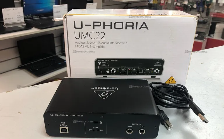 Звуковая карта behringer u-phoria umc22