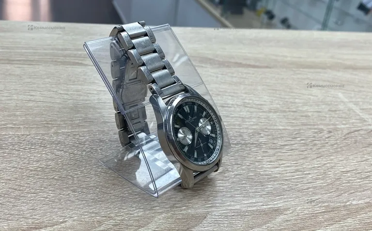 Часы  Jacques lemans 1-1830
