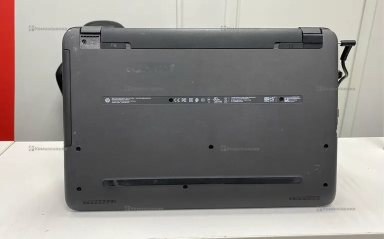 Ноутбук HP i3-5005U/R5 M330/4RAM/HDD