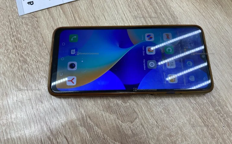 Tecno spark 10c 64Gb