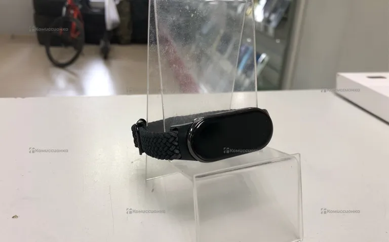 Часы  Xiaomi Smart Band 8