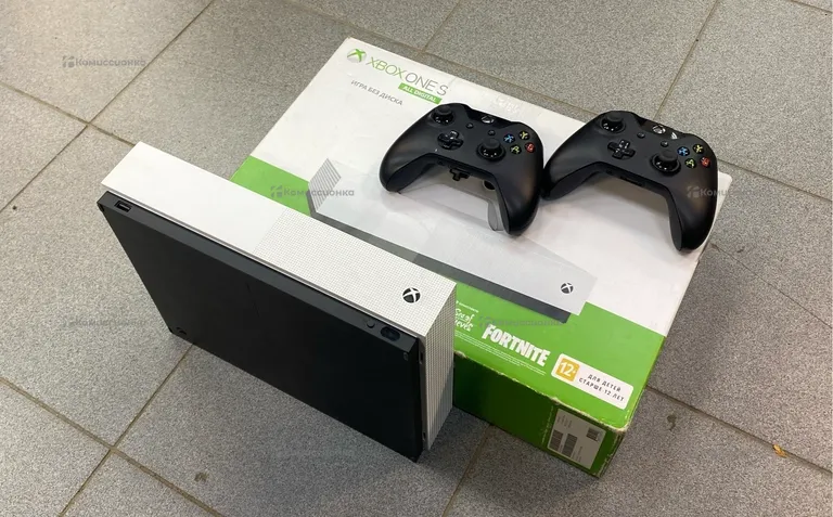 Приставка Xbox Xbox one s без дисковода 1Т