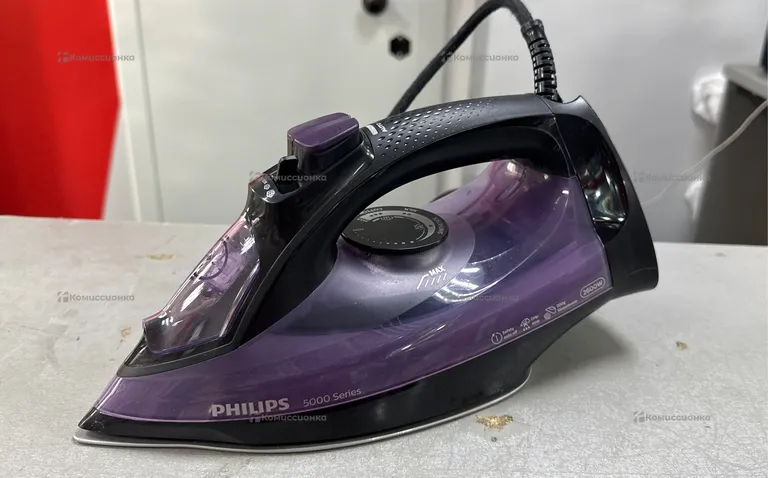 Утюг Philips 5000 series