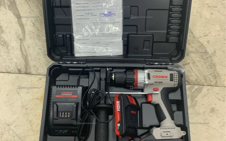 Аккумуляторный шуруповерт CROWN BL CT21090HMX-2 BMC