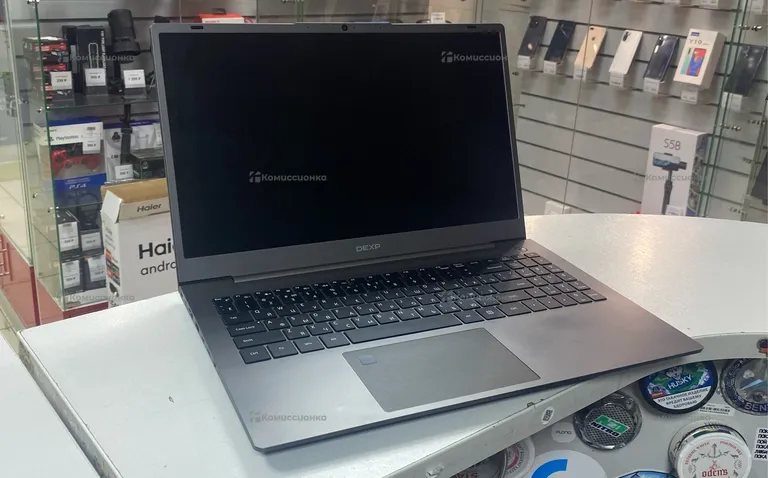 Ноутбук DEXP Atlas