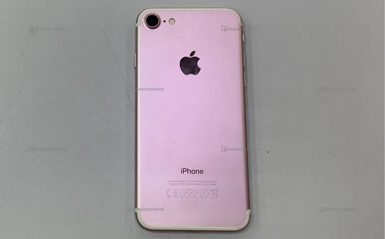 Apple 7 32