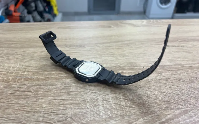 Часы  Casio W-218H