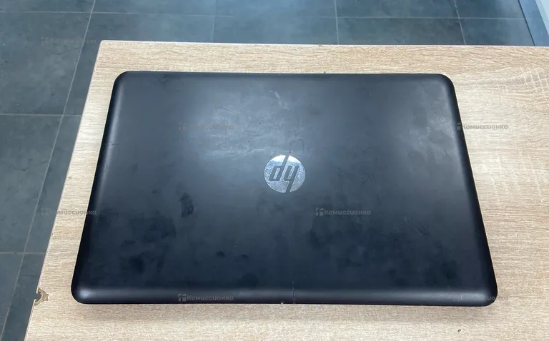 Ноутбук  HP Pavilion 15-dp0013ur