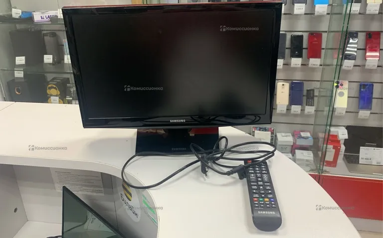 Телевизор Samsung UE19H4000AK Led 19