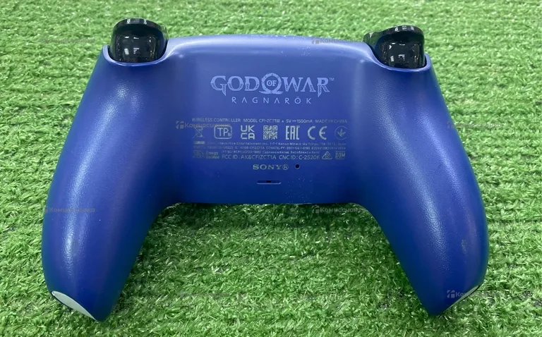 PlayStation- Dualsense Ragnarok Limited Edition