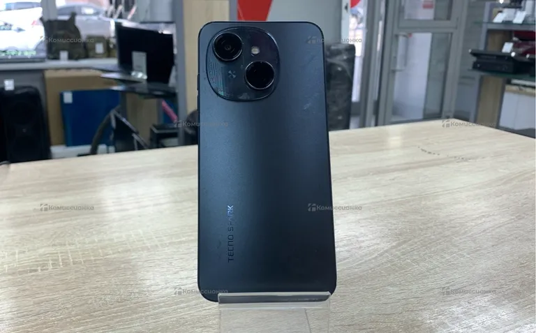 Tecno Spark Go 1 4/128 ГБ