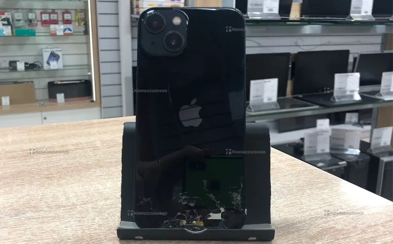 Apple iPhone 13 128