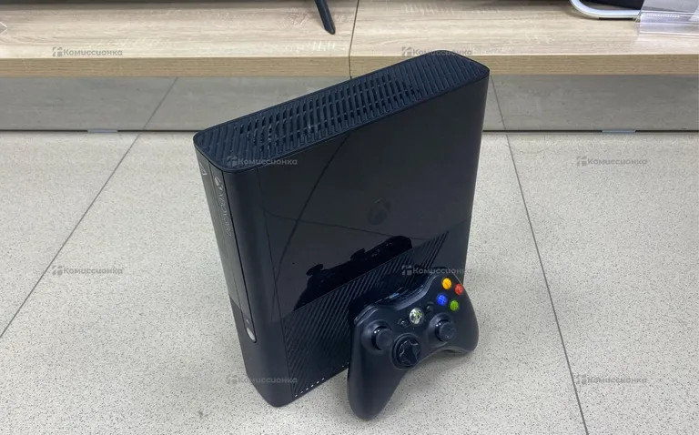 Приставка  Xbox 360 250gb