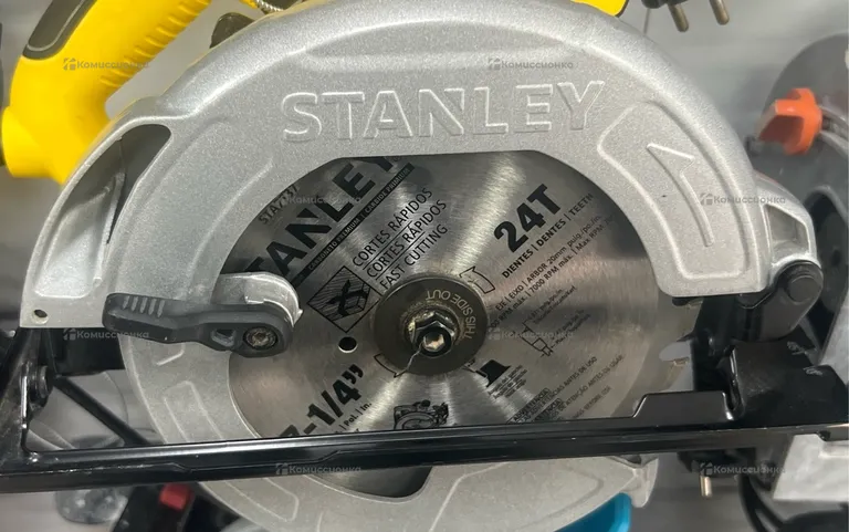 Дисковая пила STANLEY SC16