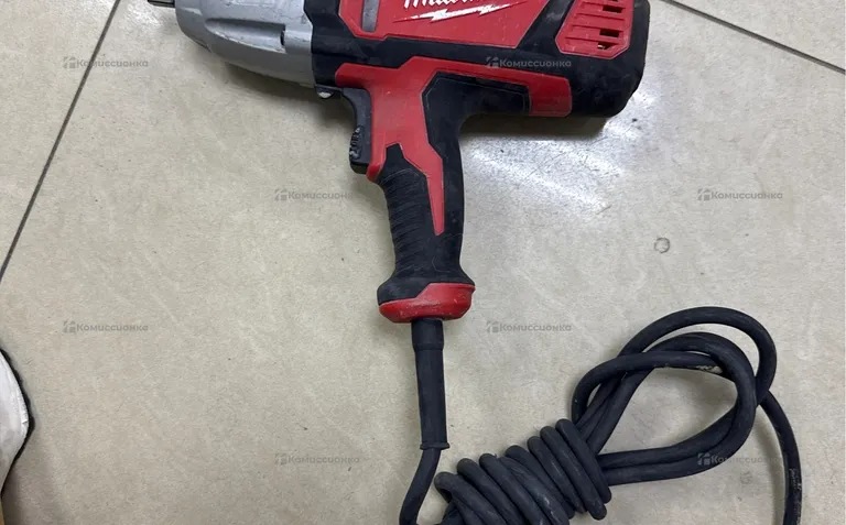 Гайковерт Milwaukee IPWE 400 R