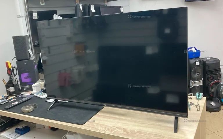 Телевизор TCL 40S5400