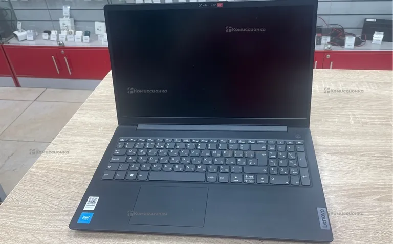Ноутбук Lenovo v15 g2