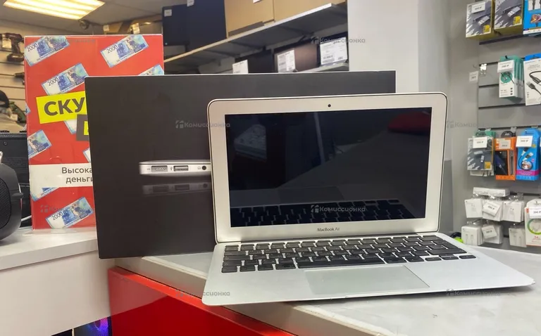 Ноутбук  MacBook Air 11–inch