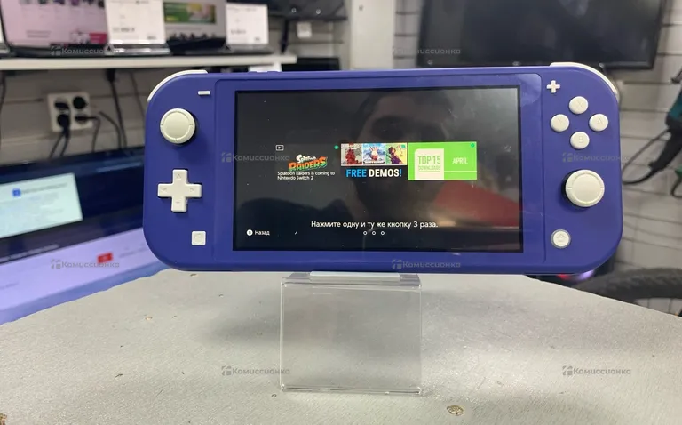 Приставка Nintendo Switch Lite 32 ГБ