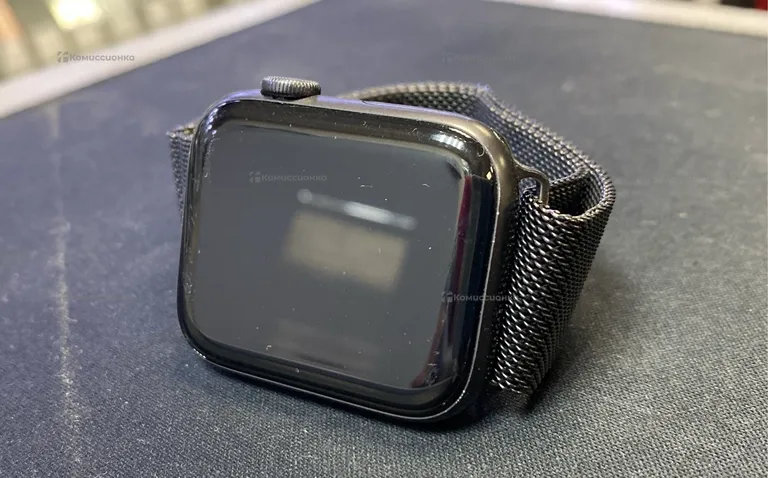 Apple Watch SE 44mm