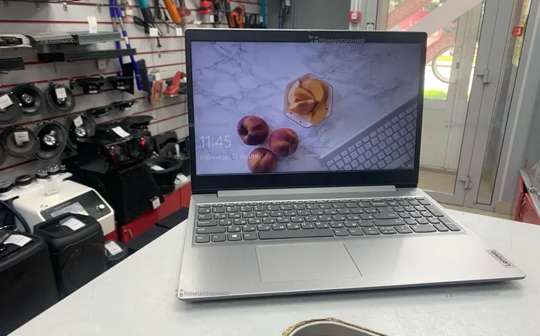 Ноутбук  Lenovo ideapad 3 15IGL05