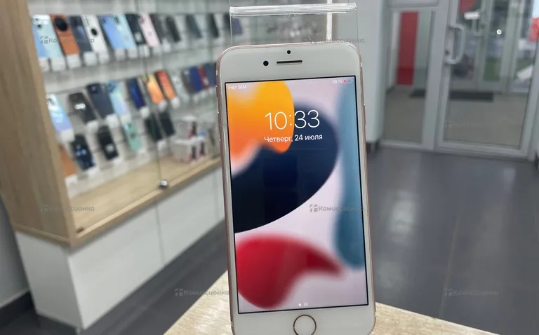 Apple iPhone. 7 32 ГБ