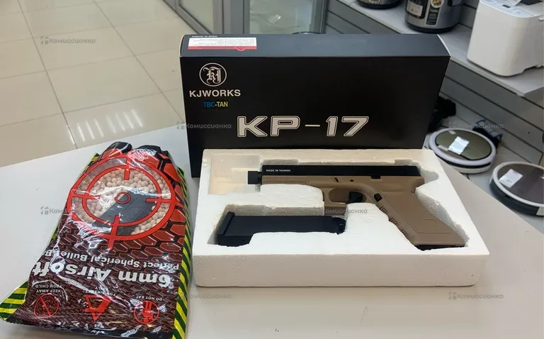 Пистолет страйкбольный Kjeorks KP-17