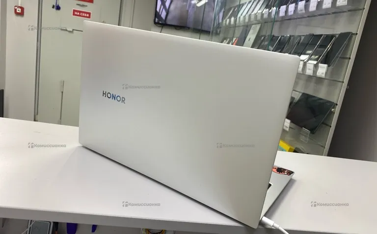 Ноутбук  Huawei matebook d16