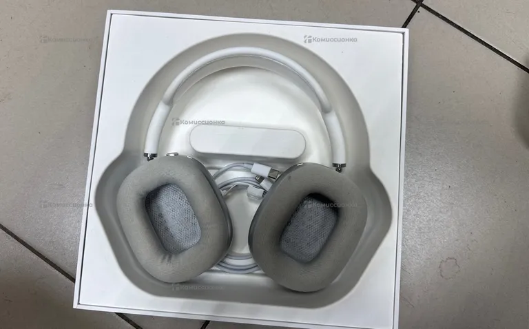 AirPods Max реплика