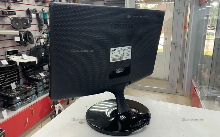 Монитор Samsung SyncMaster S19A100N